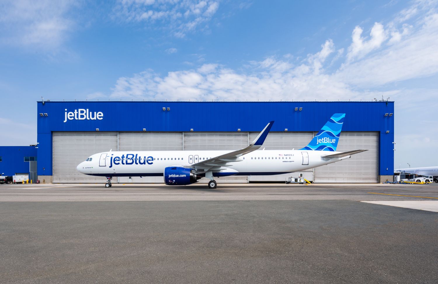 JetBlue A321neo LR at Hangar