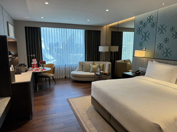 The Premium Room in Intercontinental Bangkok 02