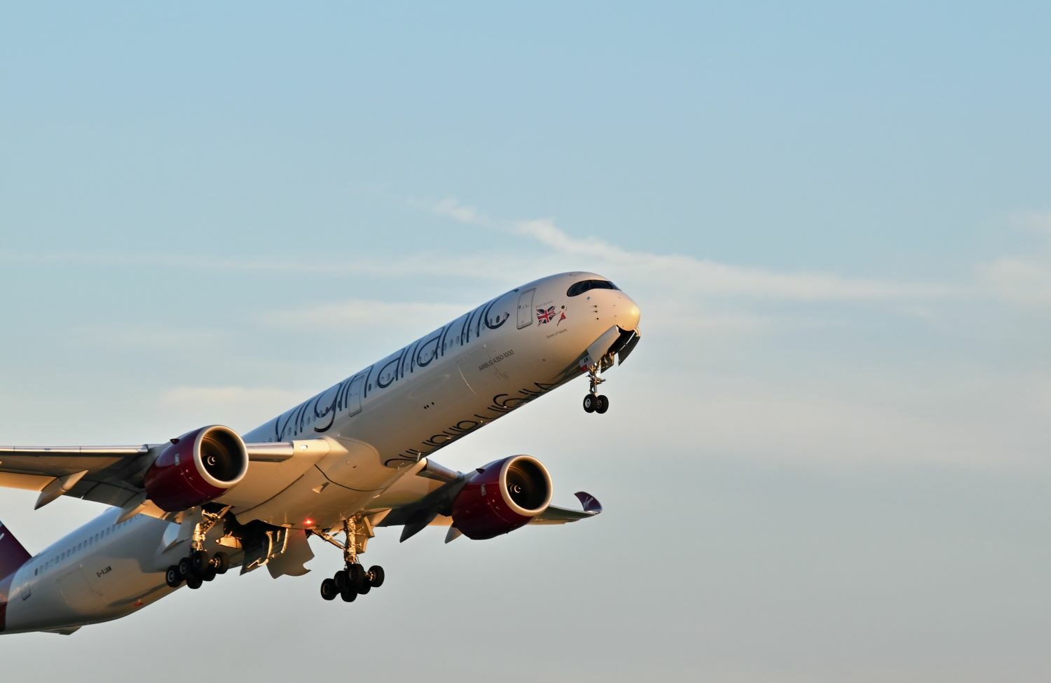 Earn Up to 70% Bonus on Virgin Atlantic Miles Purchases Through December 31, 2023 9 Photo by Aric Cheng on Unsplash