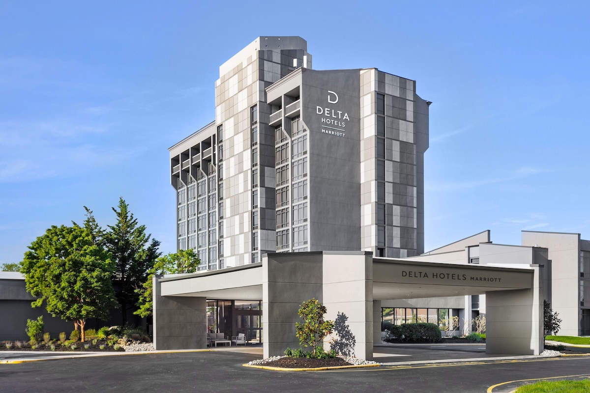 delta hotels somerset somerset