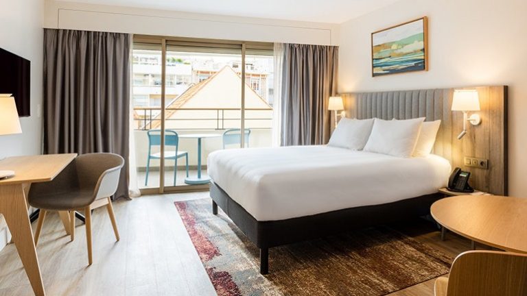 Unlimited Double Points with IHG Stays in September 2025 (Targeted) 5 staybridge suites cannes chambre img 1