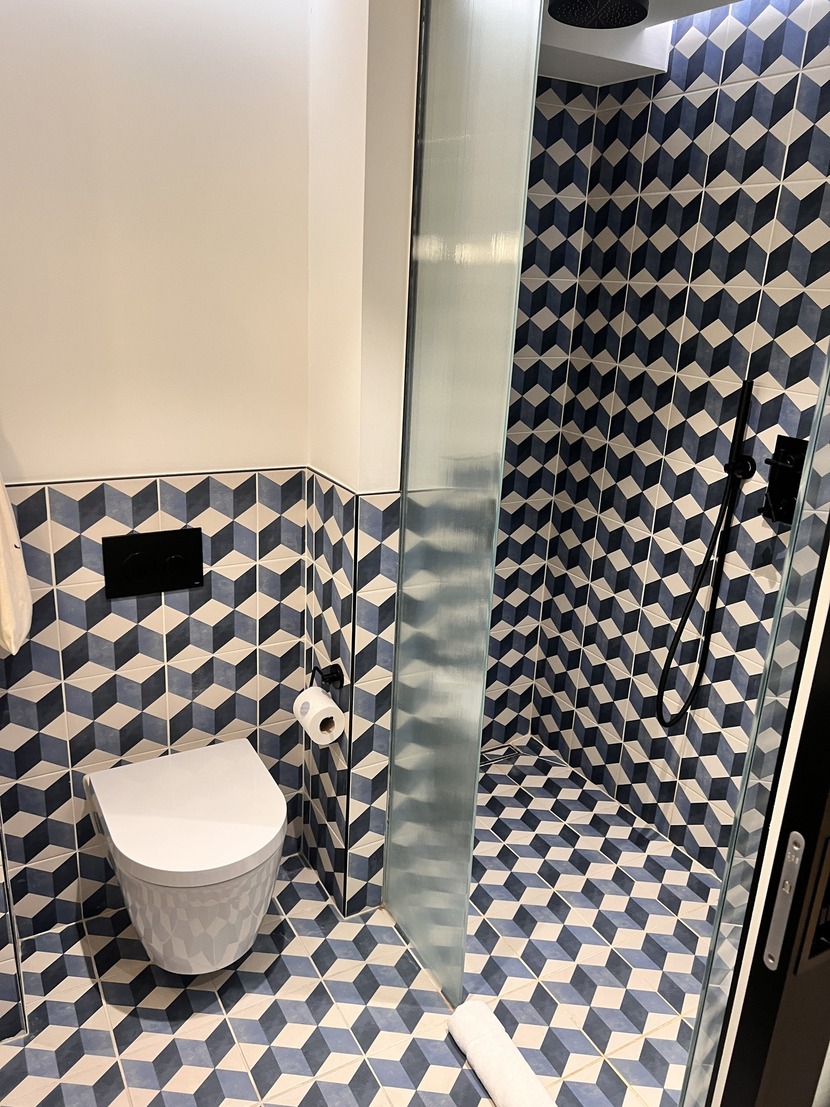 Bathroom The Little House Kimpton De Witt Amsterdam