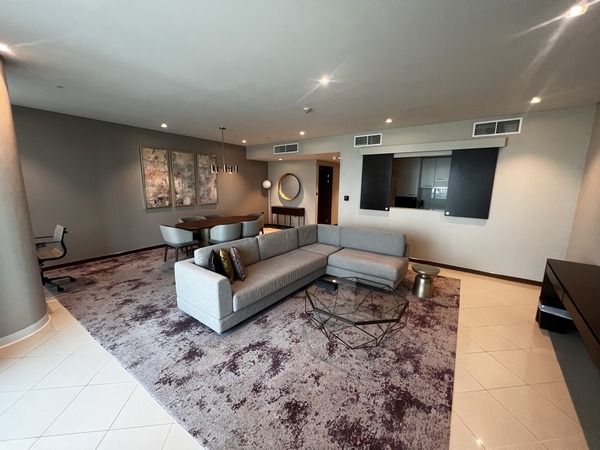 Review of Intercontinental Hotel-Residence Suites Dubai F.C. 2 402634765 10159342405740997 2471277670256380735 n
