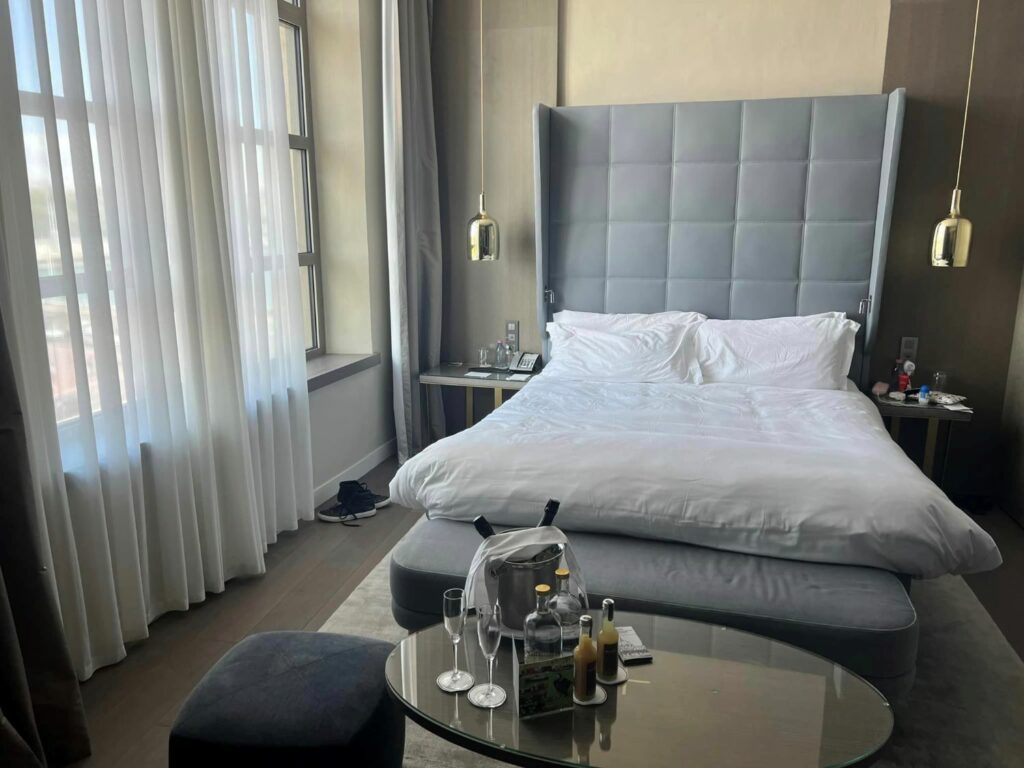 intercontinental lyon room