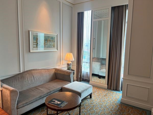 intercontinental singapore royal suite 01