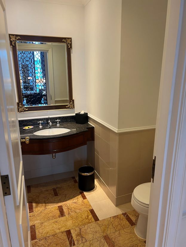 intercontinental singapore royal suite bathroom