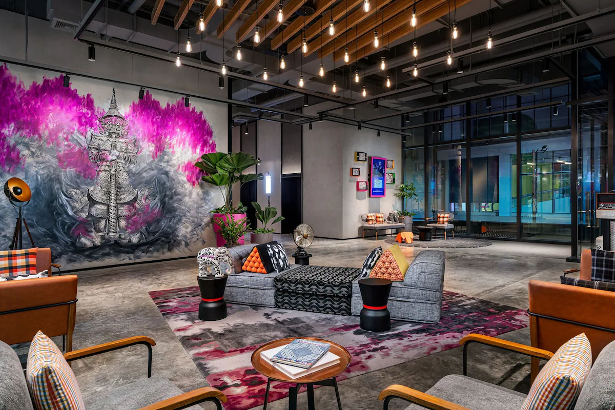 Earn up to 5,000 Bonus Points for Every Night You Stay at Moxy Bangkok Ratchaprasong 1 earn up to 5000 bonus points for every night you stay at moxy bangkok ratchaprasong