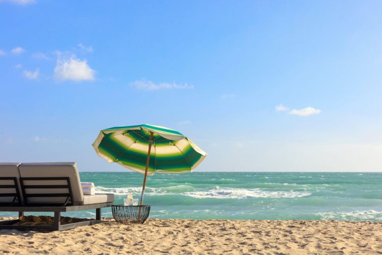 Summer Reward Offer "Platinum Elite Summer" From Kimpton Surfcomber 6 platinum elite summer from kimpton surfcomber