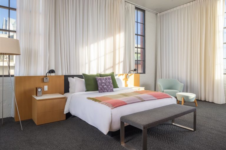 Earn up to 20,000 Bonus Points within The Unbound Collection by Hyatt (until November 30, 2024) 4 earn up to 20000 bonus points within the unbound collection by hyatt 1