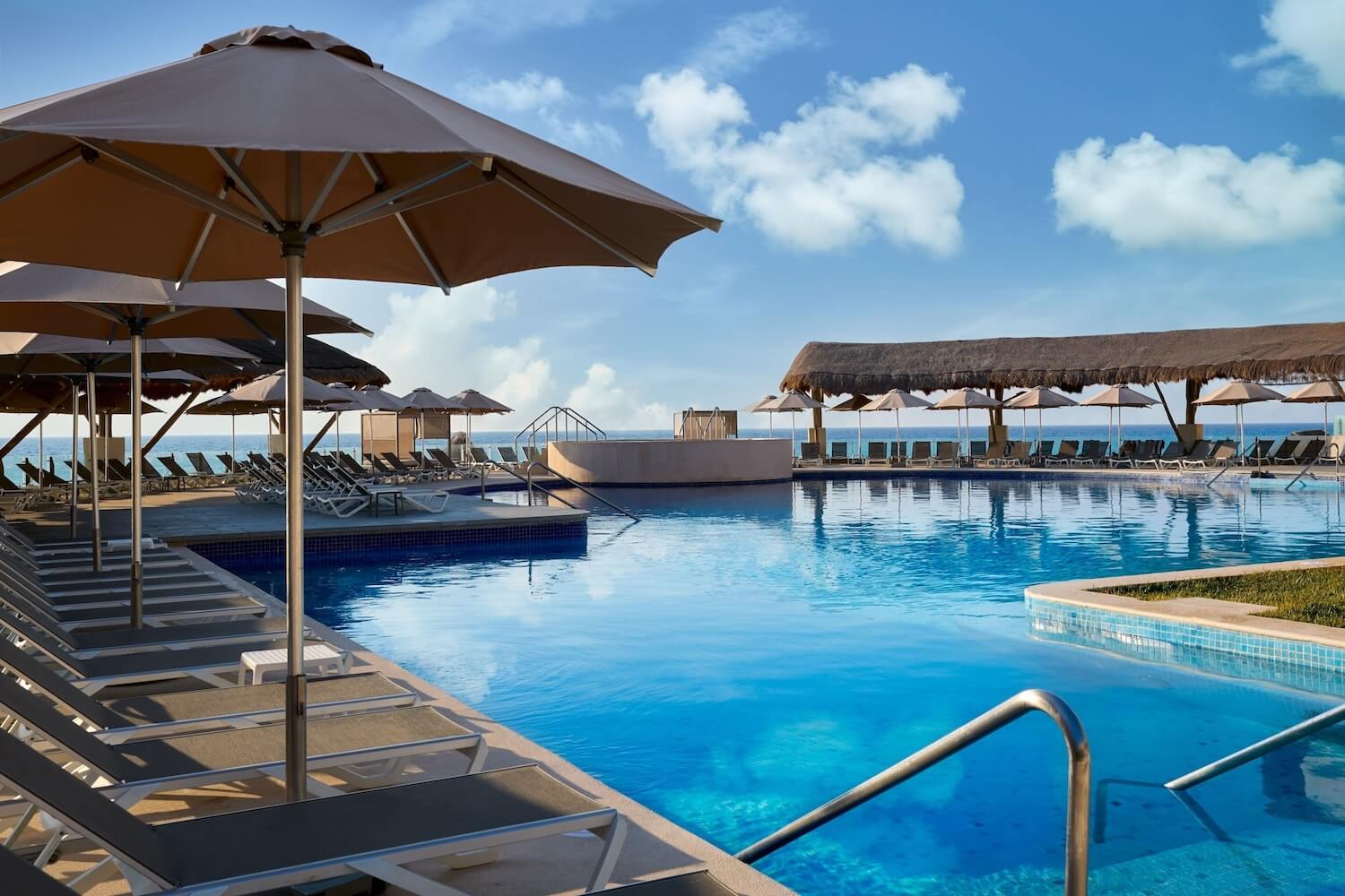 Marriott Bonvoy “All-Inclusive Bliss” — 25,000 Bonus Points Offer 7 marriott bonvoy all inclusive bliss 25000 bonus points offer oct 1–31 2025