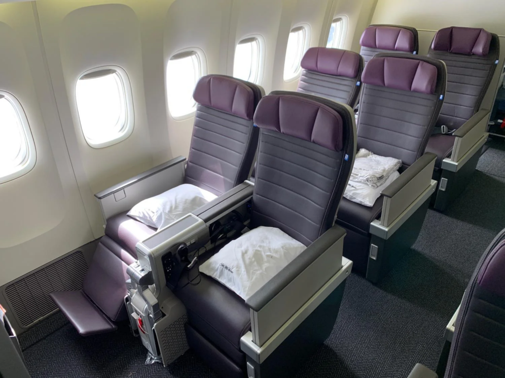 United Premium Plus Seat