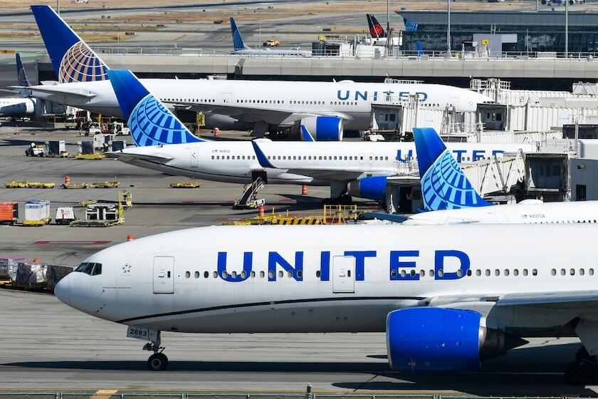 What It Takes to Get United Airlines Premier 1k