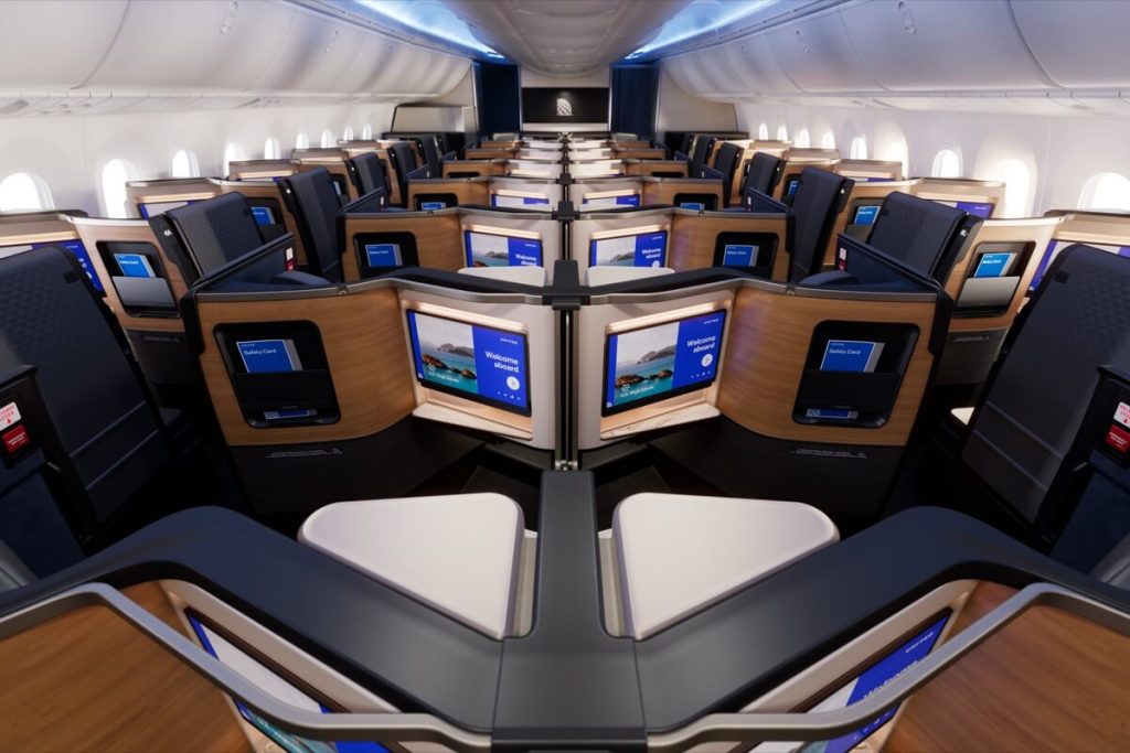 United Polaris business suite seats