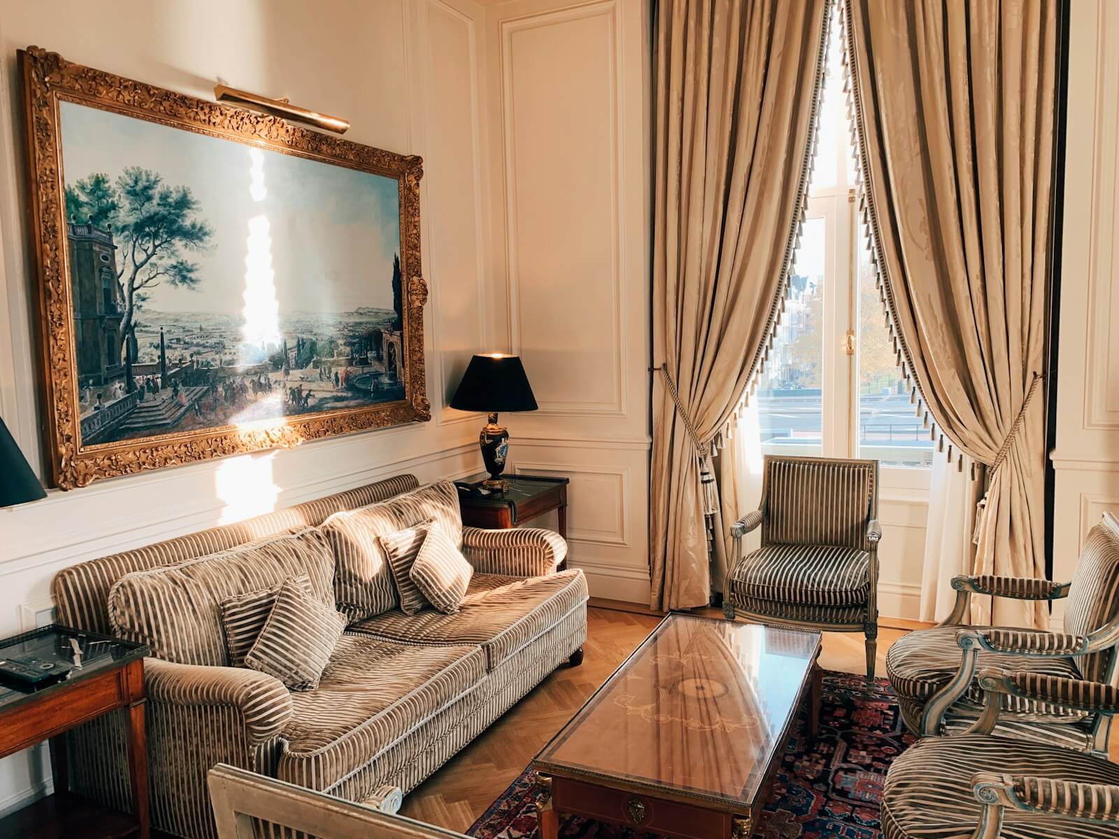 Marriott NUA vs. Suite Upgrade at Check-In 3 Hotel suite living room