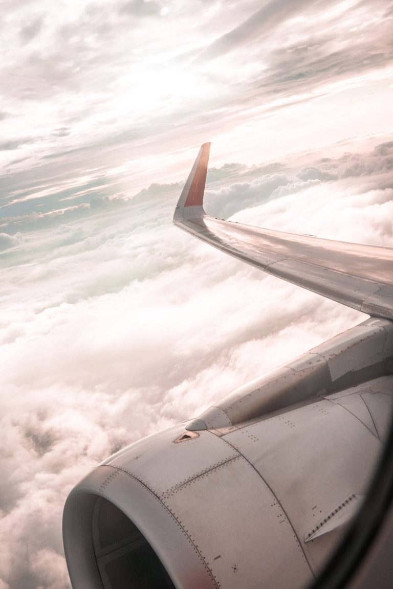 delta gold business engine clouds